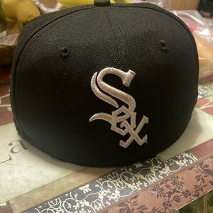 COPY - Black new era white Sox hat size 7 3/8 NO BRIMMM😭